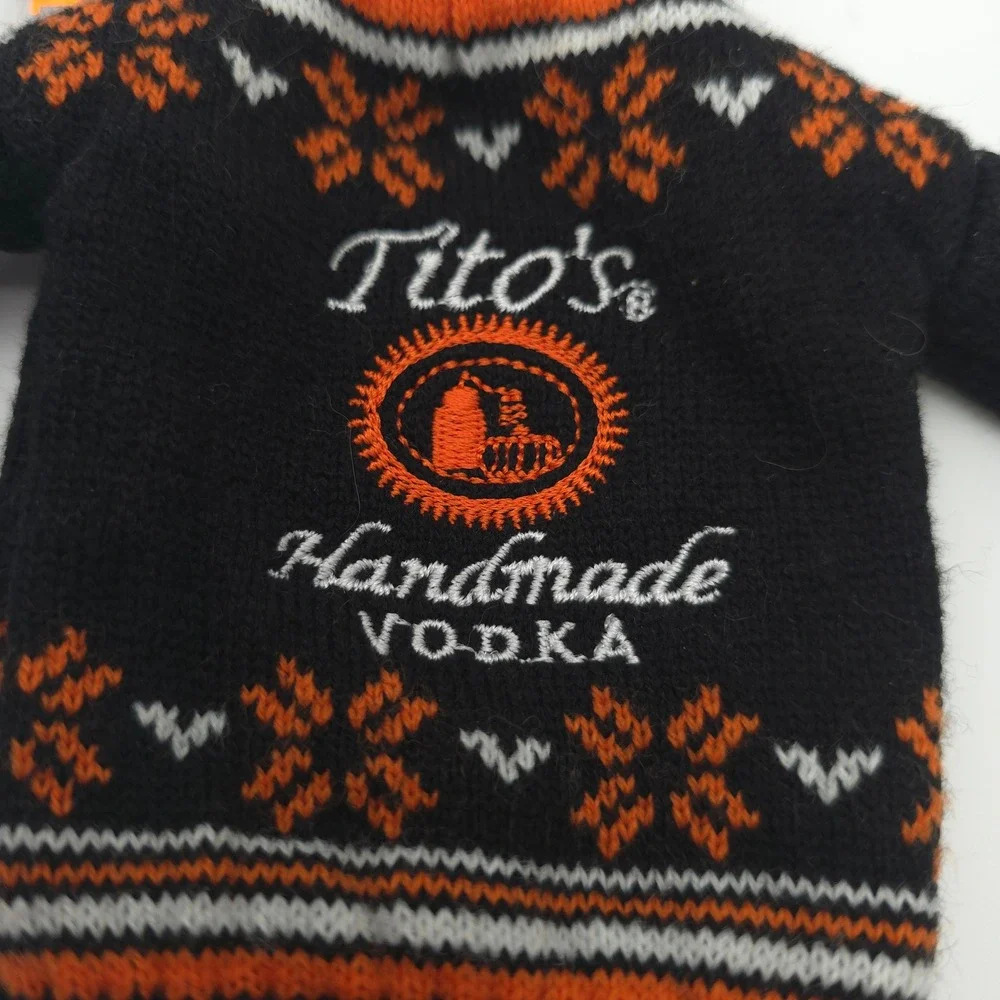 Tito's Vodka Accessory Set Orange Black‎ Koozie Bandana Bottle Sweater Paisley
